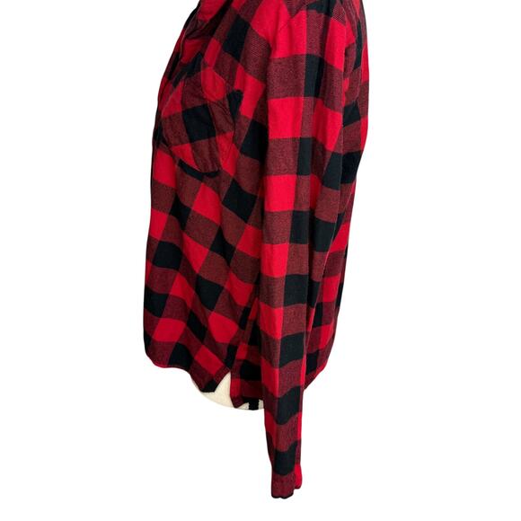 Old Navy Red Black Buffalo Plaid Flannel Button Up Shirt Women’s Size M - Picture 6 of 7